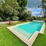 Villa Magnifique En Dordogne Piscine Chauffee Saint-Aulaye-Puymangou