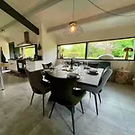 Magnifique En Dordogne Piscine Chauffee *