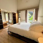 Magnifique En Dordogne Piscine Chauffee Villa
