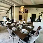 Magnifique En Dordogne Piscine Chauffee *